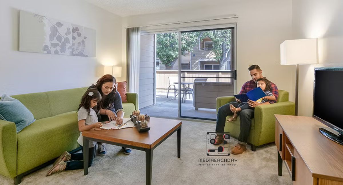 doge-hhs-migrant-housing-contract-exposed-shocking-costs-and-bold-government-move