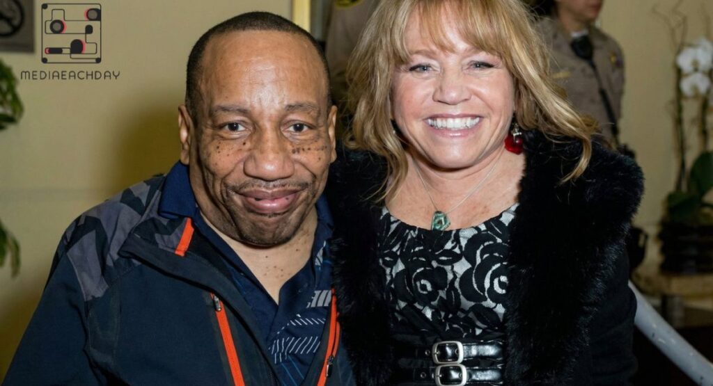 otelia-cox-biography-the-story-of-supportive-wife